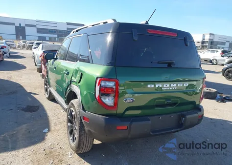 2025 Ford Bronco Sport Outer Banks z USA, uszkodzony, nr VIN 3FMCR9CN9SRF03233